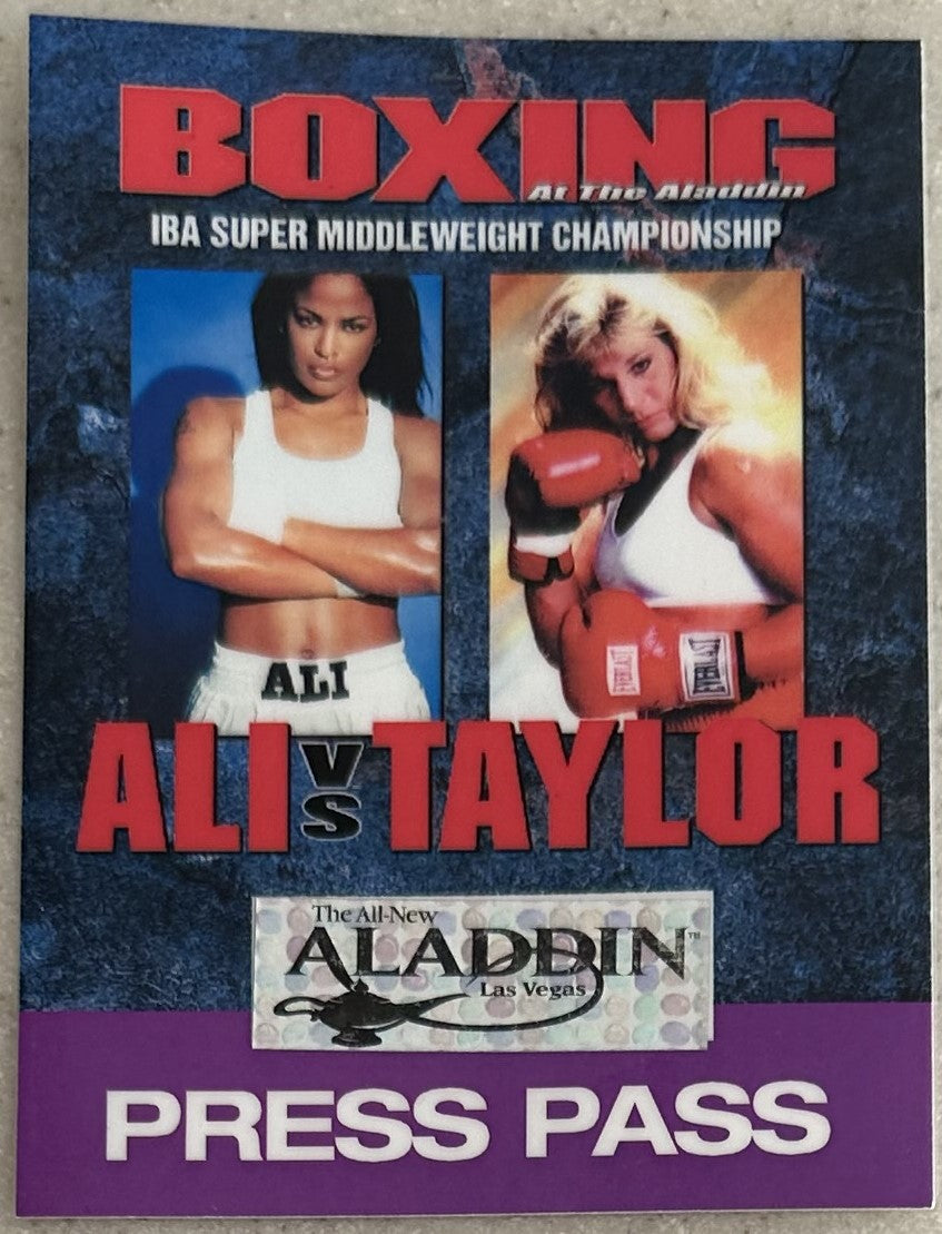 ALI'S DOZEN DVD　ボクシング12試合　スポーツ 上415 Ali-TaylorCred1_1200x1200.jpg?