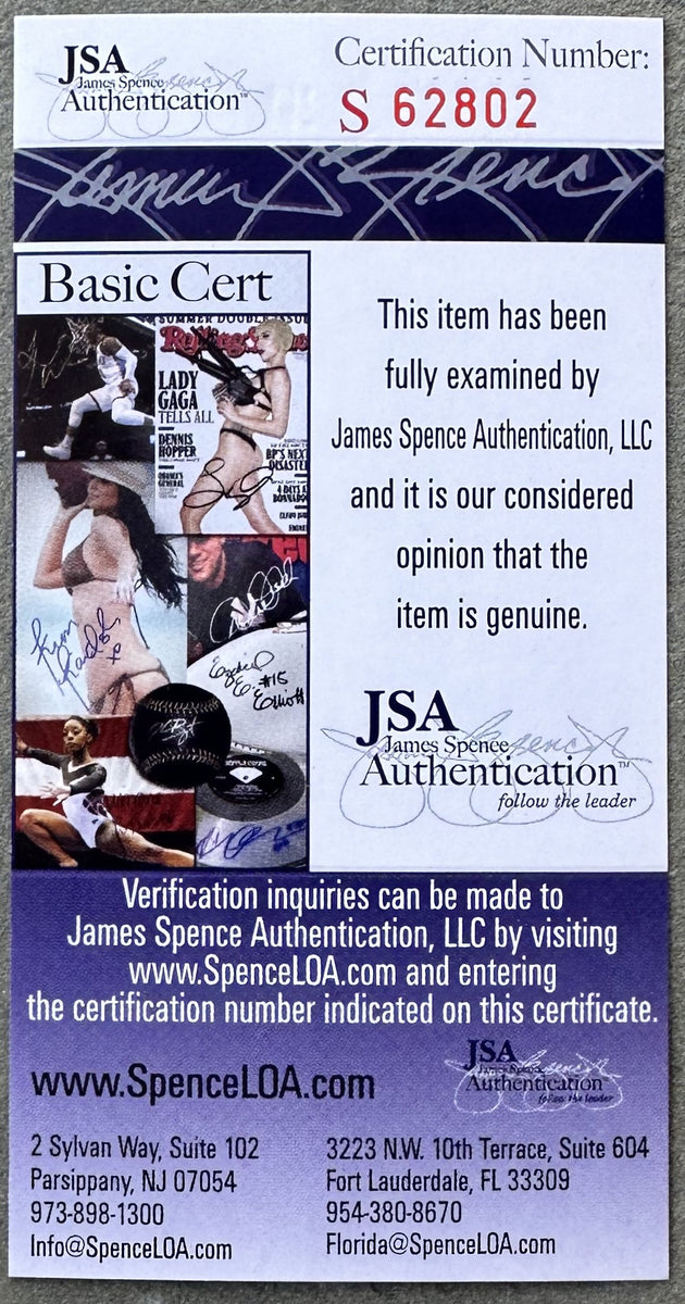 CHAVEZ, JULIO CESAR VINTAGE SIGNED PHOTO (JSA) – JO Sports Inc.