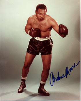 MOORE, ARCHIE SIGNED PHOTO