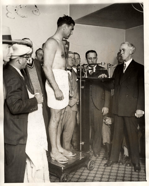 DEMPSEY, JACK WIRE PHOTO (1927-WEIGHING IN FOR TUNNEY)