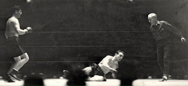 PETROLLE, BILLY-EDDIE RAN WIRE PHOTO (1932-END OF FIGHT)