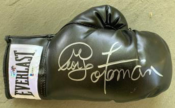 FOREMAN, GEORGE SIGNED GLOVE (FOREMAN AUTHENTIC & BECKETT)