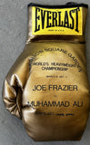 ALI, MUHAMMAD-JOE FRAZIER I SOUVENIR GOLD GLOVE (1971)