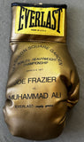 ALI, MUHAMMAD-JOE FRAZIER I SOUVENIR GOLD GLOVE (1971)