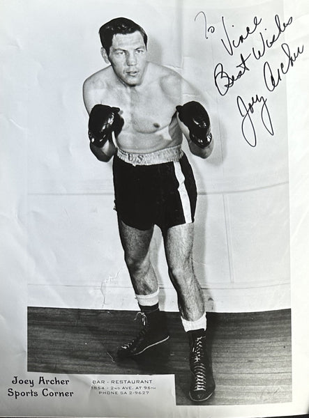 ARCHER, JOEY SIGNED PHOTO