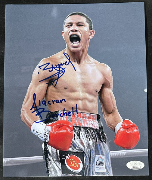 BERCHETT, MIGUEL SIGNED PHOTO (JSA)