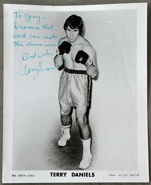 DANIELS, TERRY SIGNED PHOTO
