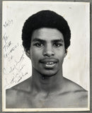 DE LEON, CARLOS VINTAGE SIGNED PHOTO