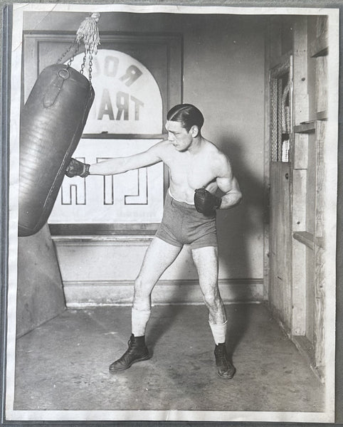 GREB, HARRY TYPE 1 TRAINING CAMP PHOTO (1926-TRAINING FOR FLOWERS)