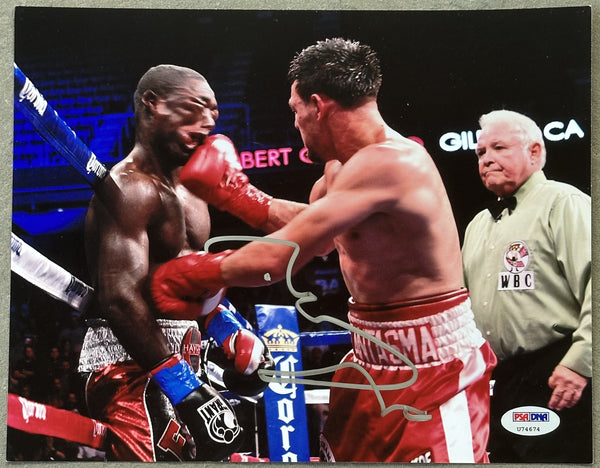 GUERRERO, ROBERY SIGNED PHOTO (PSA/DNA)
