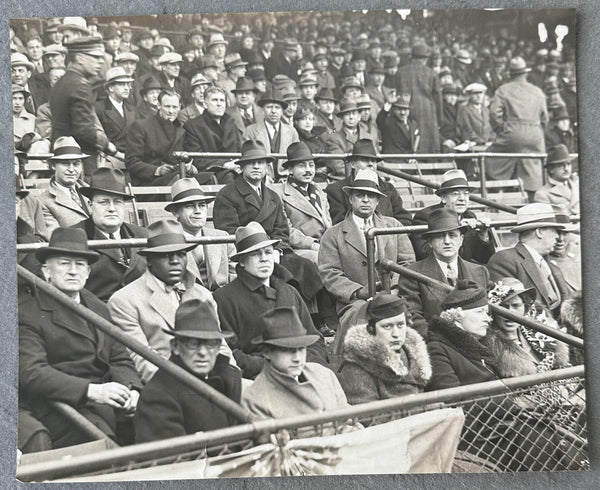JOHNSON, JACK & MICKEY WALKER TYPE 1 ORIGINAL PHOTO (AT 1923 WORLD SERIES)