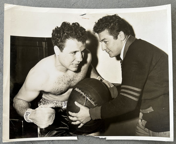 LAMOTTA, JAKE & JOEY ORIGINAL TYPE 1 PHOTOGRAPH (1940'S)