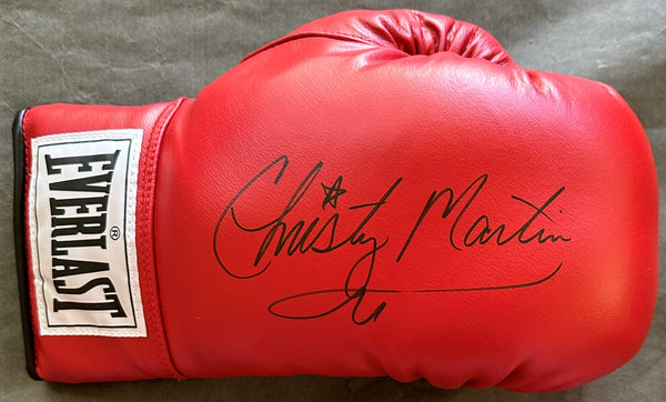 MARTIN, CHRISTY SIGNED BOXING GLOVE (BOXING HALL OF FAME CERTIFICATE)