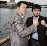 PACQUIAO, MANNY & OSCAR DE LA HOYA SIGNED LARGE FORMAT PHOTOGRAPH