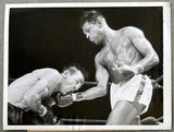 ROBINSON, SUGAR RAY-CARMEN BASILIO I ORIGINAL PHOTO (1957)