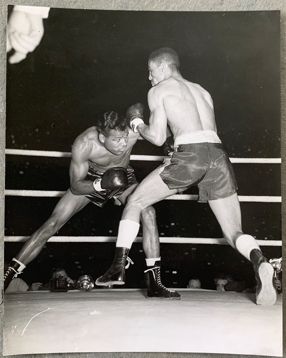 ROBINSON, SUGAR RAY-RANDY TURPIN I WIRE PHOTO (1951-TURPIN WINS TITLE ...