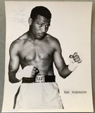 ROBINSON, SUGAR RAY SIGNED PHOTO (SIGNED AS CHAMPION-PSA/DNA)