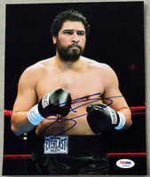 RUIZ, JOHNNY SIGNED PHOTO (PSA/DNA)