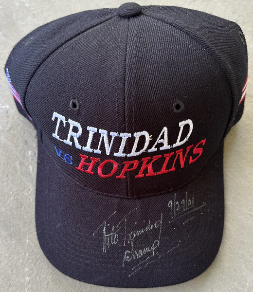 TRINIDAD, FELIX-BERNARD HOPKINS SIGNED SOUVENIR HAT (2001)