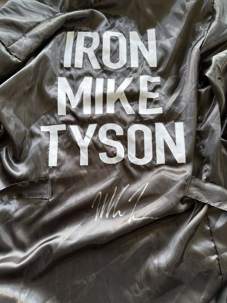 TYSON, MIKE SIGNED BOXING ROBE (PSA/DNA)