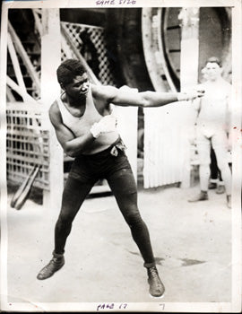 SIKI, BATTLING WIRE PHOTO (CIRCA 1922)