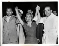 ROBINSON, SUGAR RAY-CARL "BOBO OLSON & DR. JOYCE BROTHERS WIRE PHOTO