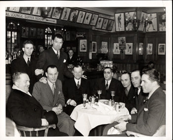 DEMPSEY, JACK ANTIQUE PHOTO (AT RESTAURANT)