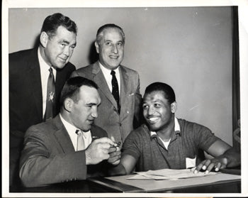 ROBINSON,SUGAR RAY-GENE FULLMER I ORIGINAL WIRE PHOTO (1957)