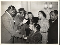 ROBINSON, SUGAR RAY-ROBERT VILLEMAIN ORIGINAL WIRE PHOTO (1950)