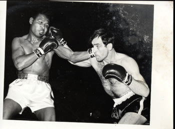 ROBINSON, SUGAR RAY-ARMAND VANUCCI ORIGINAL WIRE PHOTO (1963)