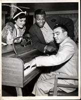 ROBINSON, SUGAR RAY-ROBERT VILLEMAIN ORIGINAL WIRE PHOTO (1950)