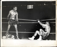 ROBINSON, SUGAR RAY-ROBERT VILLEMAIN ORIGINAL WIRE PHOTO (1950)