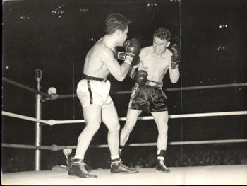 LAMOTTA, JAKE-LAURENT DAUTHUILLE WIRE PHOTO (1949)