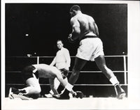 LISTON, SONNY-GERHARD ZECH WIRE PHOTO (1966)