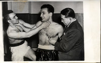 LAMOTTA, JAKE-ROBERT VILLEMAIN II WIRE PHOTO (1949)