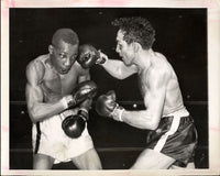 PEP, WILLIE-SANDY SADDLER WIRE PHOTO (1949)