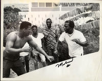 ALI, MUHAMMAD SIGNED PHOTO