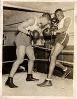 LOUIS, JOE TRAINING WIRE PHOTO