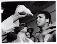 ALI, MUHAMMAD-OSCAR BONAVENA WIRE PHOTO (1970)