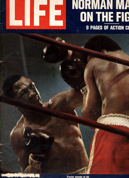 ALI, MUHAMMAD-JOE FRAZIER I LIFE MAGAZINE (1971)