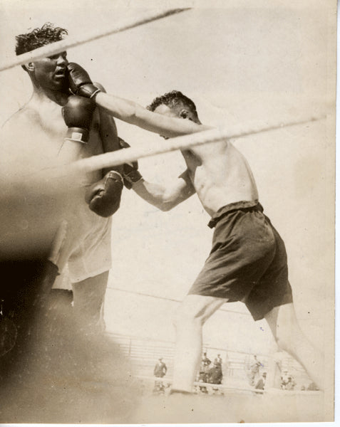 DEMPSEY, JACK-TOMMY GIBBONS ORIGINAL ANTIQUE WIRE PHOTO (1923-JUST BEFORE THE FIGHT)