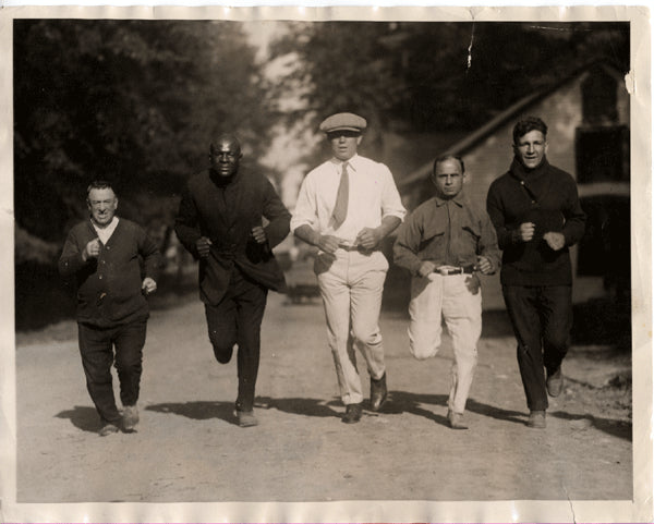 DEMPSEY, JACK TRAINING CAMP PHOTO (1923-TRAINING FOR GIBBONS)