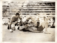 SHARKEY, JACK & WRESTLER JOE SAVOLD WIRE PHOTO (1933)