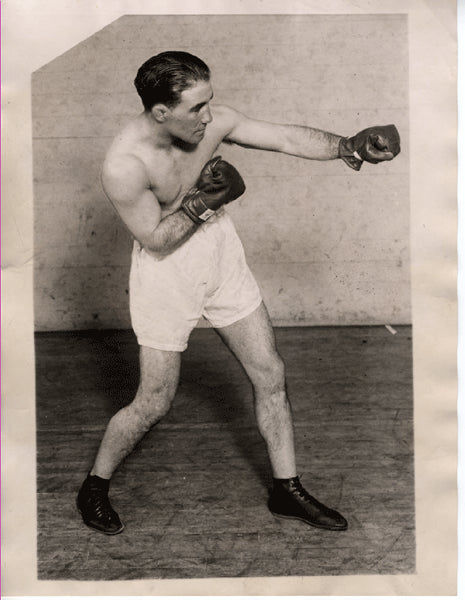 DUNDEE, JOHNNY WIRE PHOTO (FIGHT POSE)