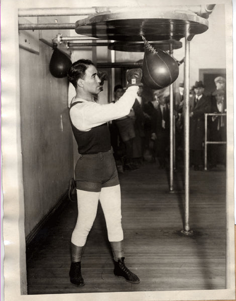 DUNDEE, JOHNNY WIRE PHOTO (TRAINING-1925)