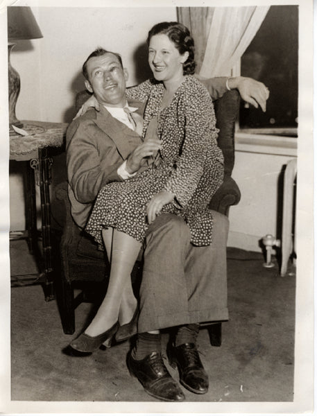 SHARKEY, JACK & WIFE WIRE PHOTO (1932)