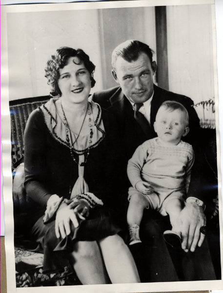 SHARKEY, JACK & FAMILY WIRE PHOTO (1929)