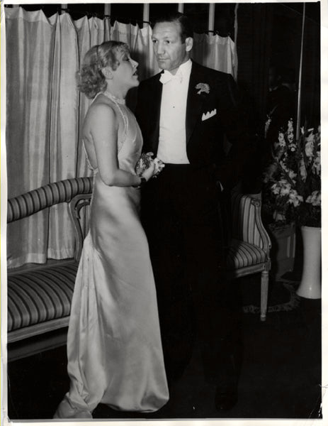 ROSENBLOOM, MAXIE ORIGINAL WIRE PHOTO (1935-WITH ACTRESS MAE MURRAY)