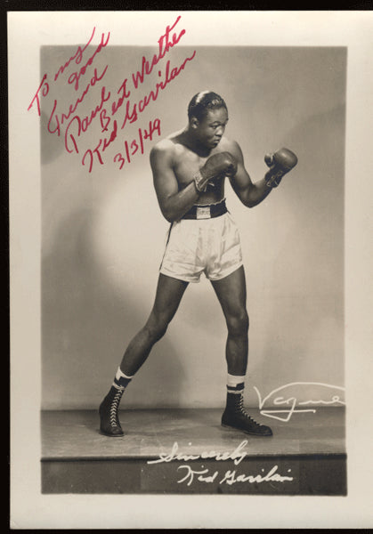 GAVILAN, KID VINTAGE SIGNED PHOTO (1949)