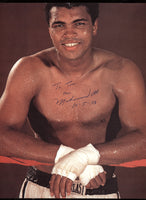 ALI, MUHAMMAD SIGNED PHOTO (THOMAS HAUSER LOA)